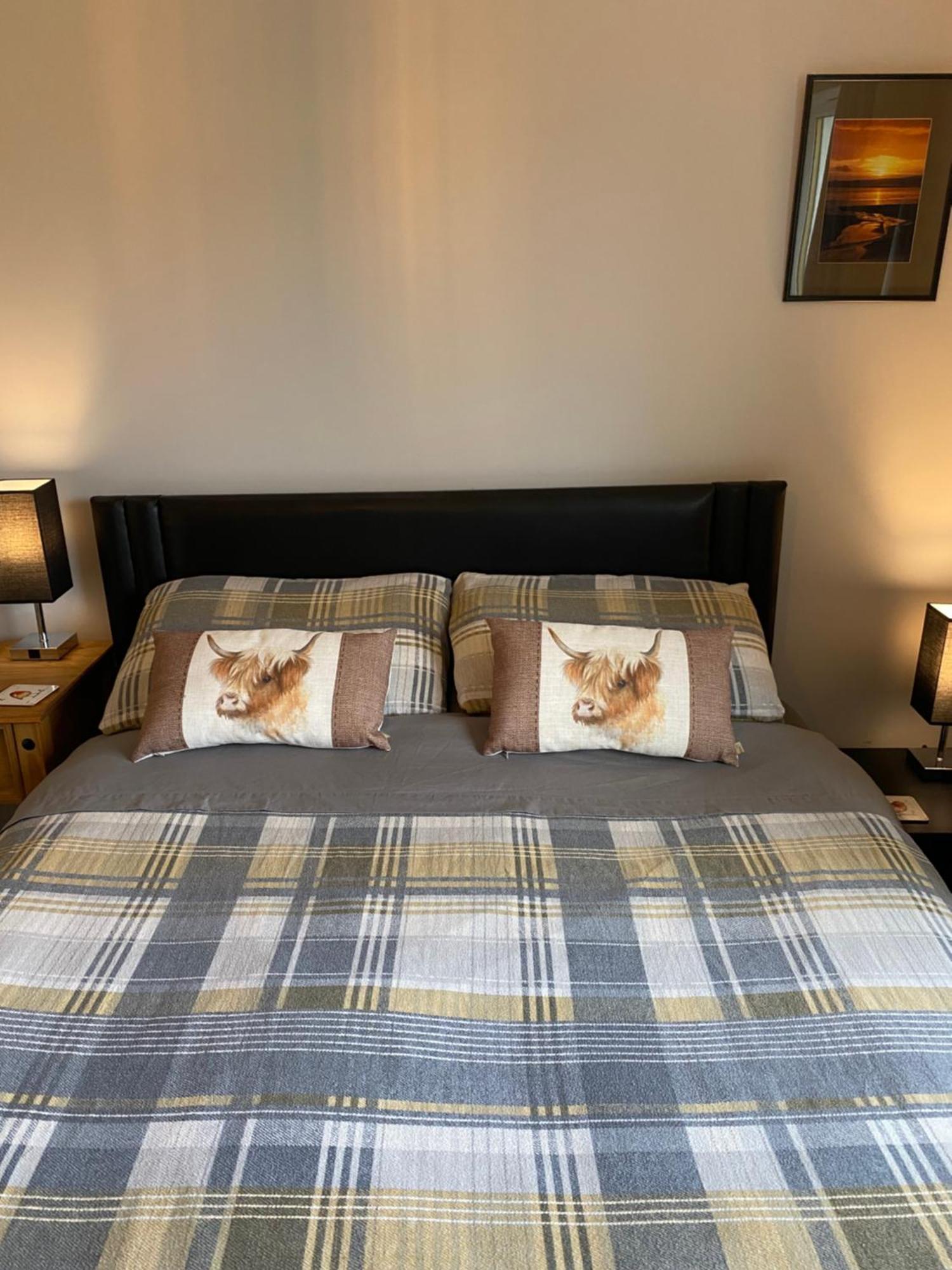 Jacquie'S B&B -Dumfries-Room With A View Экстерьер фото